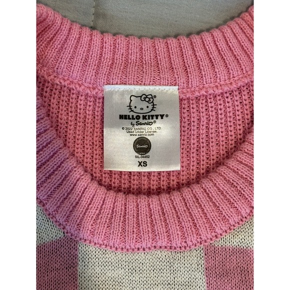Hello Kitty Sanrio Pink Checkered sleeveless sweater vest size XSmall - Picture 9 of 9